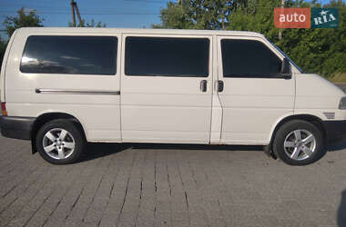 Минивэн Volkswagen Transporter 2000 в 
