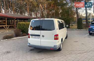 Минивэн Volkswagen Transporter 2005 в  фото 6 Минивэн Volkswagen Transporter 2005 в