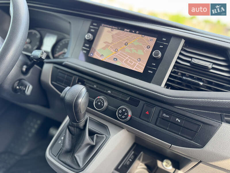 Грузовой фургон Volkswagen Transporter 2021 в Дубно