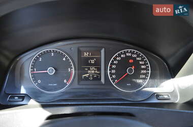 Минивэн Volkswagen Transporter 2010 в 