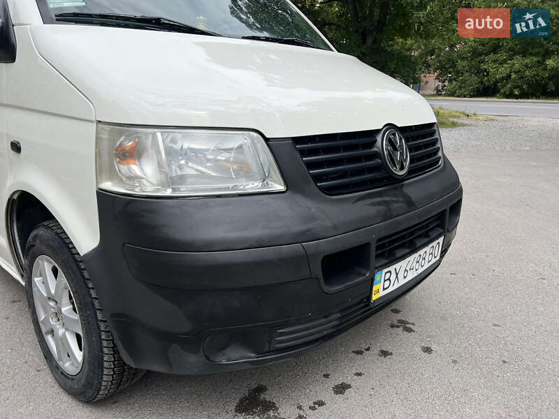Минивэн Volkswagen Transporter 2003 в Каменец-Подольском