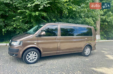 Мінівен Volkswagen Transporter 2013 в Чернівцях