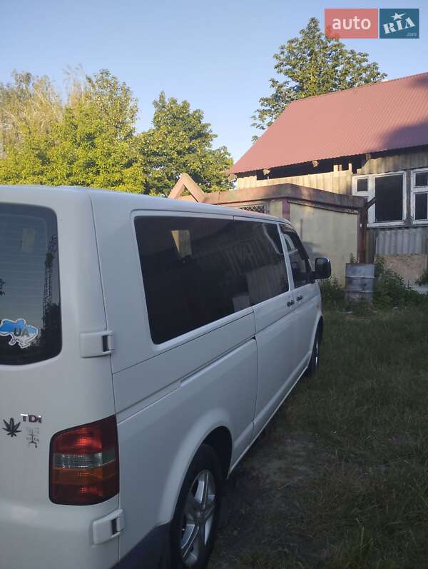 Мінівен Volkswagen Transporter 2006 в Чорткові