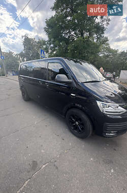 Минивэн Volkswagen Transporter 2012 в 