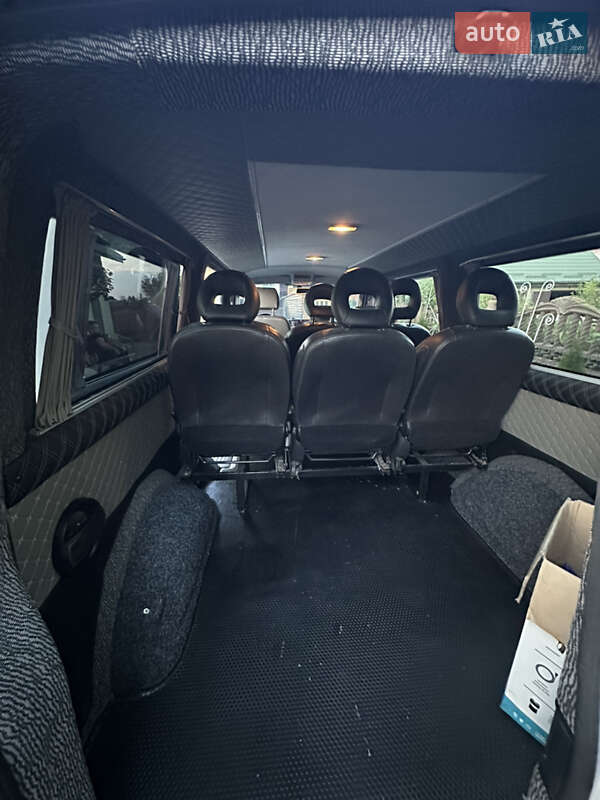 Минивэн Volkswagen Transporter 2015 в Ивано-Франковске