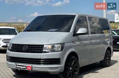 Вантажопасажирський фургон Volkswagen Transporter 2016 в Львові