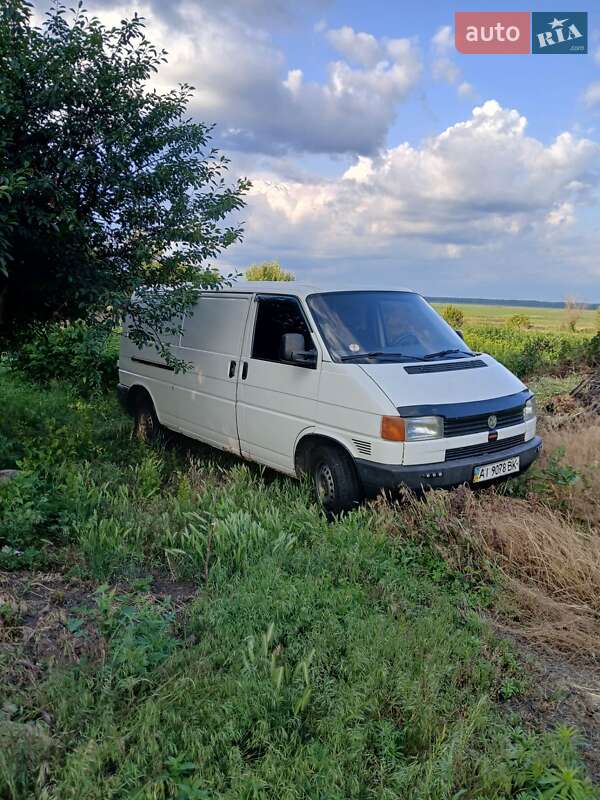 Минивэн Volkswagen Transporter 1996 в Переяславе