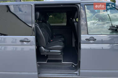 Минивэн Volkswagen Transporter 2021 в 