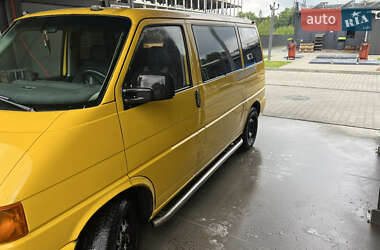 Минивэн Volkswagen Transporter 2000 в 