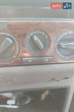 Минивэн Volkswagen Transporter 2000 в 