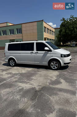 Минивэн Volkswagen Transporter 2012 в 