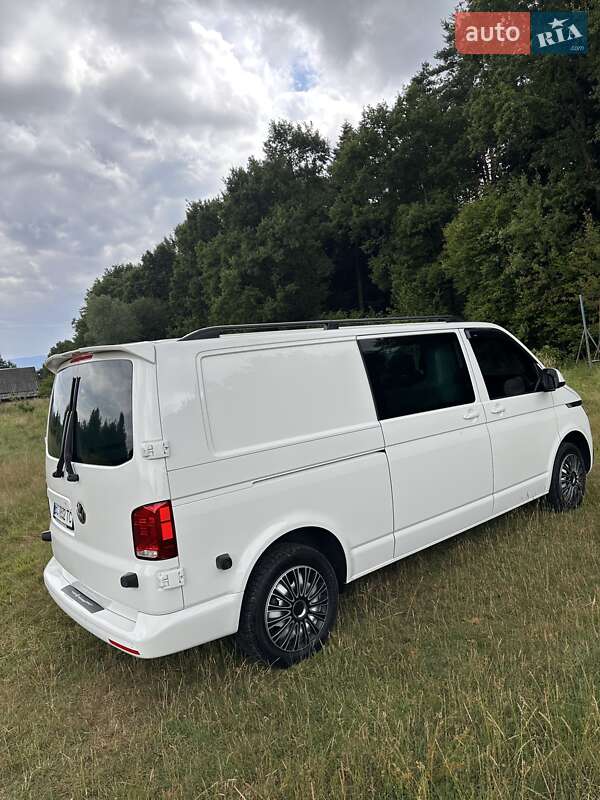 Грузовой фургон Volkswagen Transporter 2020 в Львове