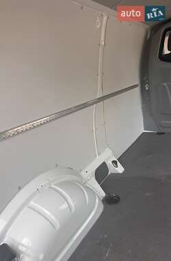 Грузовой фургон Volkswagen Transporter 2020 в 