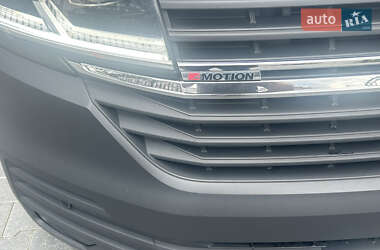 Грузовой фургон Volkswagen Transporter 2020 в 