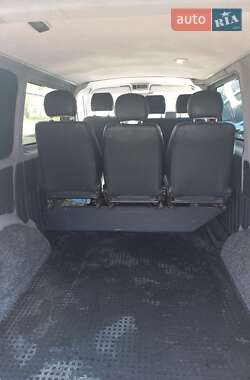Минивэн Volkswagen Transporter 2012 в 