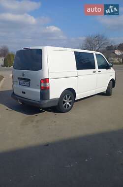 Минивэн Volkswagen Transporter 2012 в 