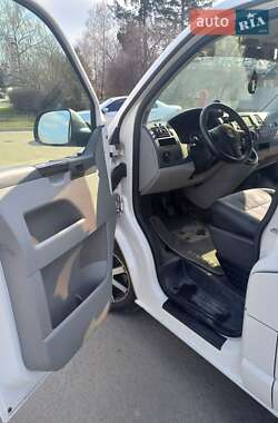 Минивэн Volkswagen Transporter 2012 в 