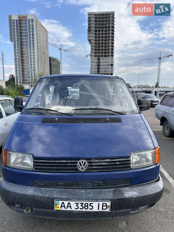 Минивэн Volkswagen Transporter 2001 в Киеве