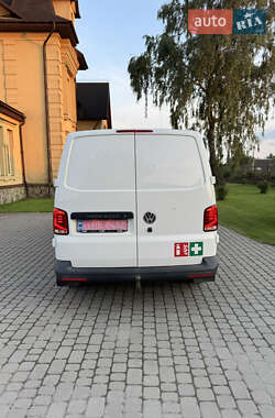 Грузопассажирский фургон Volkswagen Transporter 2021 в 