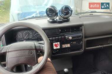 Минивэн Volkswagen Transporter 1995 в 