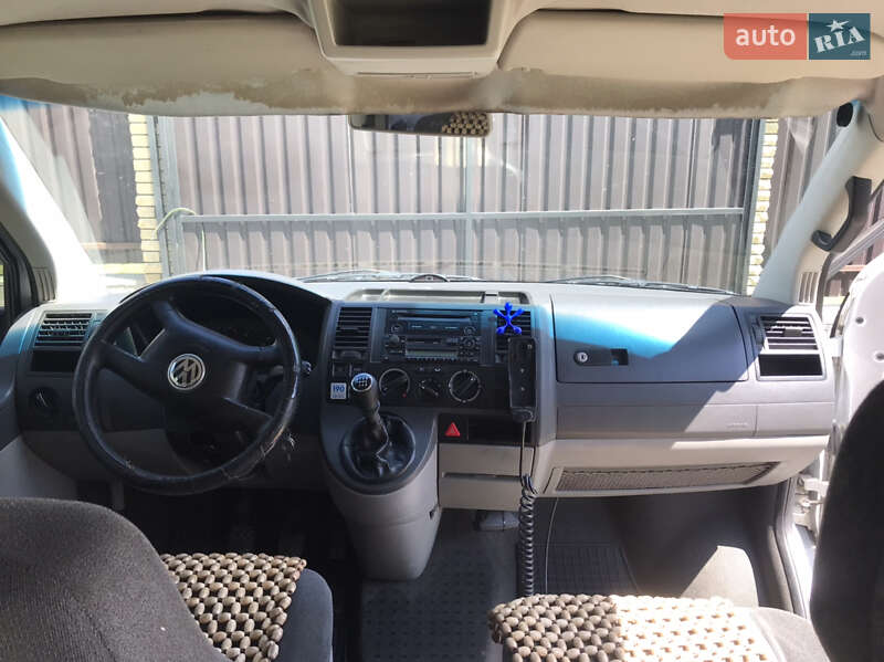 Минивэн Volkswagen Transporter 2004 в Хмельницком
