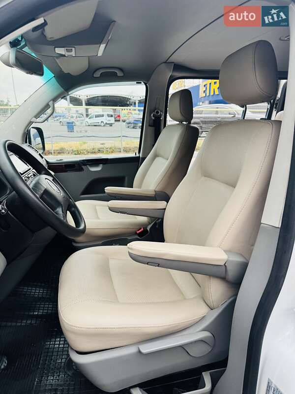 Минивэн Volkswagen Transporter 2006 в Одессе