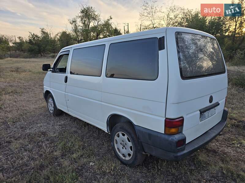 Минивэн Volkswagen Transporter 1999 в Кривом Роге