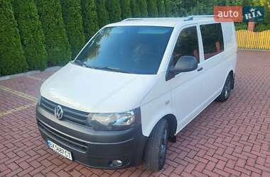 Грузопассажирский фургон Volkswagen Transporter 2015 в 