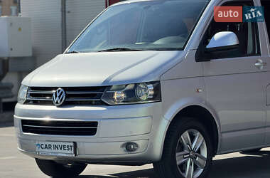 Минивэн Volkswagen Transporter 2012 в 