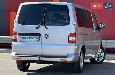 Минивэн Volkswagen Transporter 2012 в 