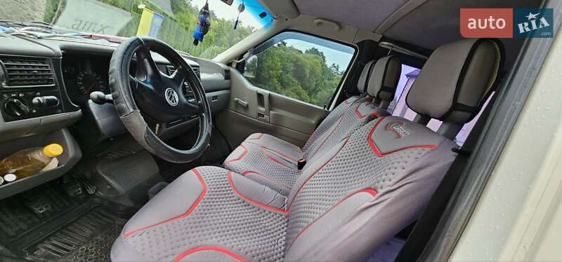 Минивэн Volkswagen Transporter 1999 в Гайсине