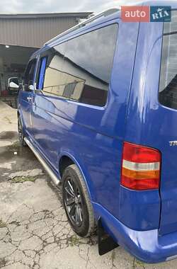 Минивэн Volkswagen Transporter 2004 в 