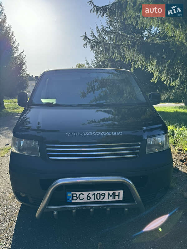 Мінівен Volkswagen Transporter 2004 в Стрию