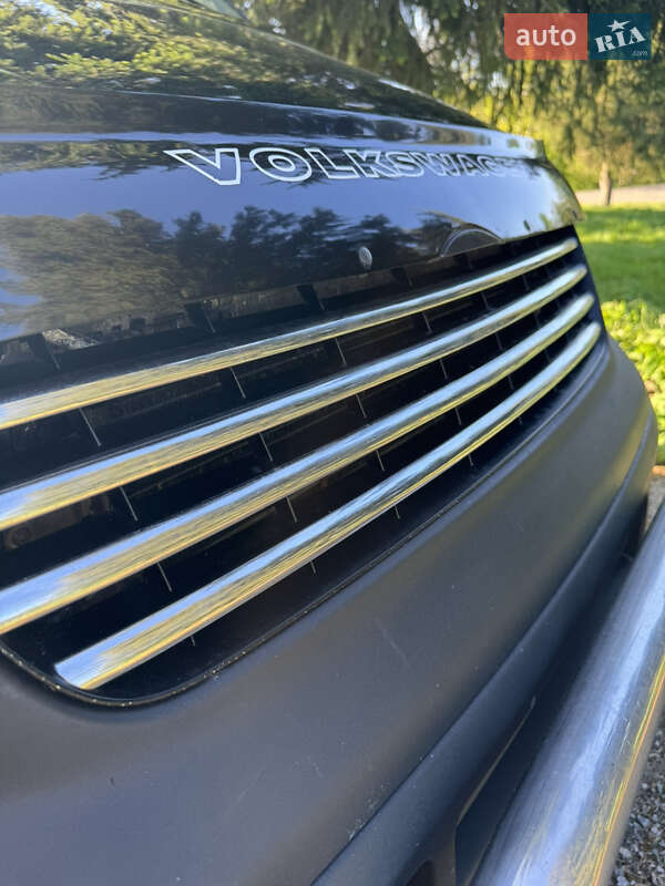 Мінівен Volkswagen Transporter 2004 в Стрию