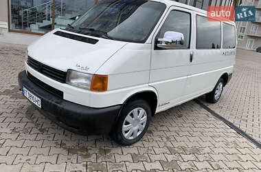 Минивэн Volkswagen Transporter 2000 в 