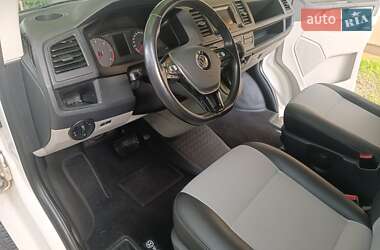 Минивэн Volkswagen Transporter 2018 в 