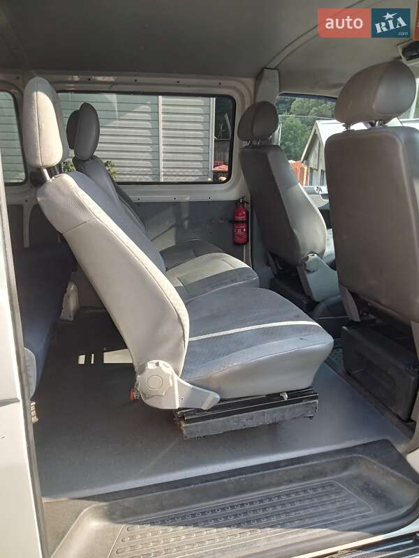 Минивэн Volkswagen Transporter 2004 в Рахове