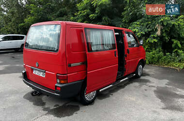 Минивэн Volkswagen Transporter 2001 в 