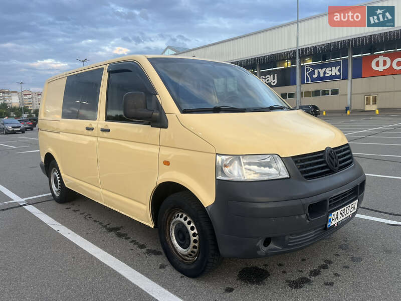 Мінівен Volkswagen Transporter 2007 в Києві