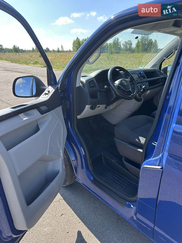 Вантажний фургон Volkswagen Transporter 2019 в Луцьку