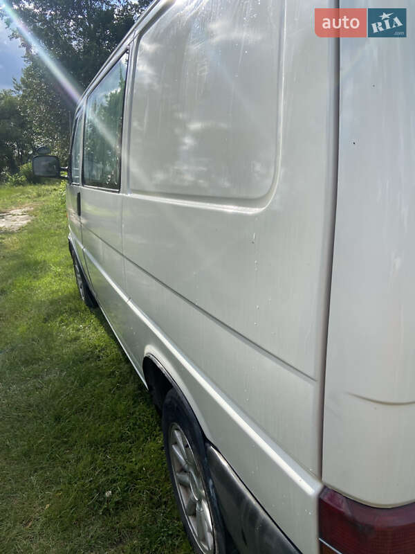 Минивэн Volkswagen Transporter 1999 в Львове