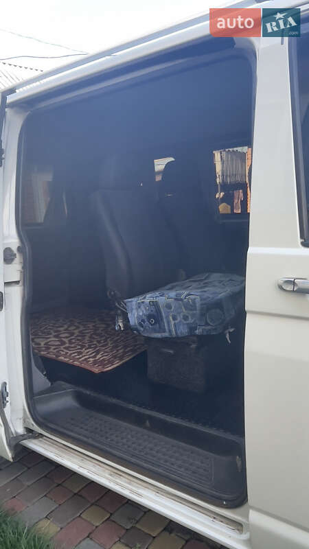 Минивэн Volkswagen Transporter 2006 в Хмельницком