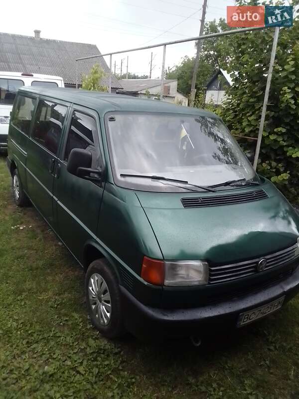 Минивэн Volkswagen Transporter 1997 в Самборе
