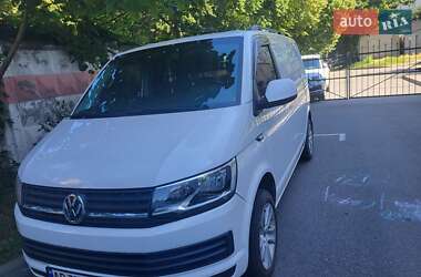 Грузовой фургон Volkswagen Transporter 2016 в 