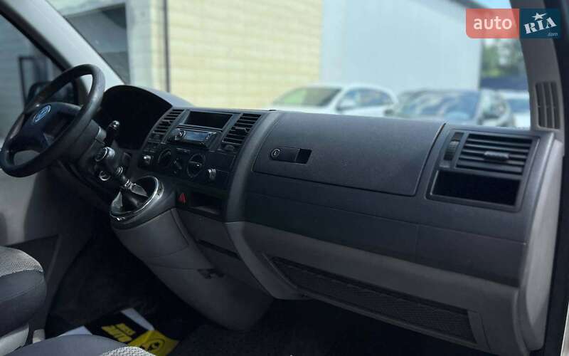 Минивэн Volkswagen Transporter 2005 в Ивано-Франковске