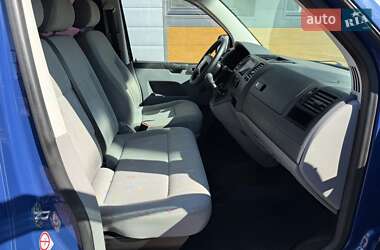 Минивэн Volkswagen Transporter 2005 в 