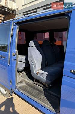 Минивэн Volkswagen Transporter 2005 в 