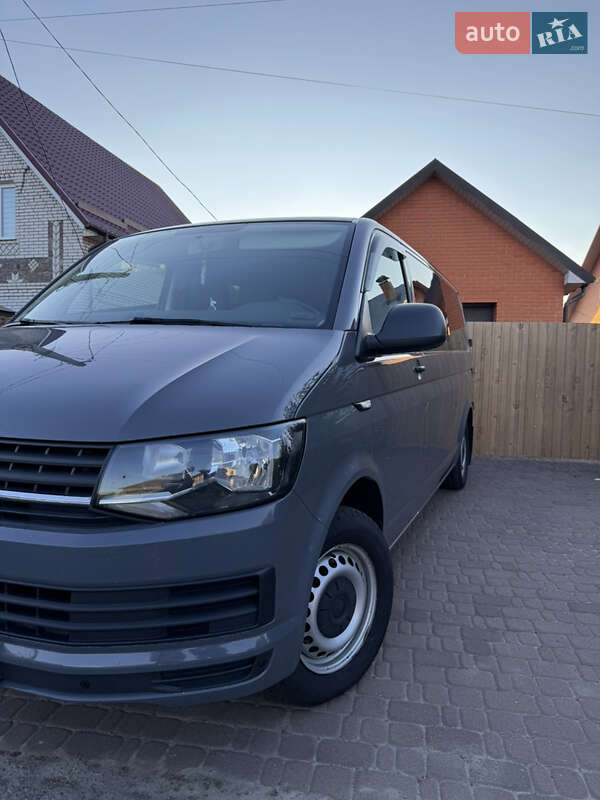 Мінівен Volkswagen Transporter 2017 в Миронівці
