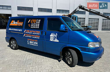Минивэн Volkswagen Transporter 2001 в 
