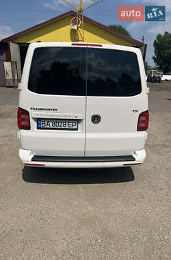 Минивэн Volkswagen Transporter 2017 в Бобринце